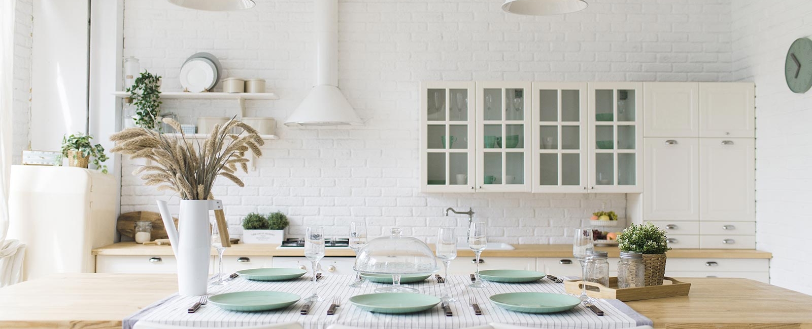 White-Bright-Kitchen