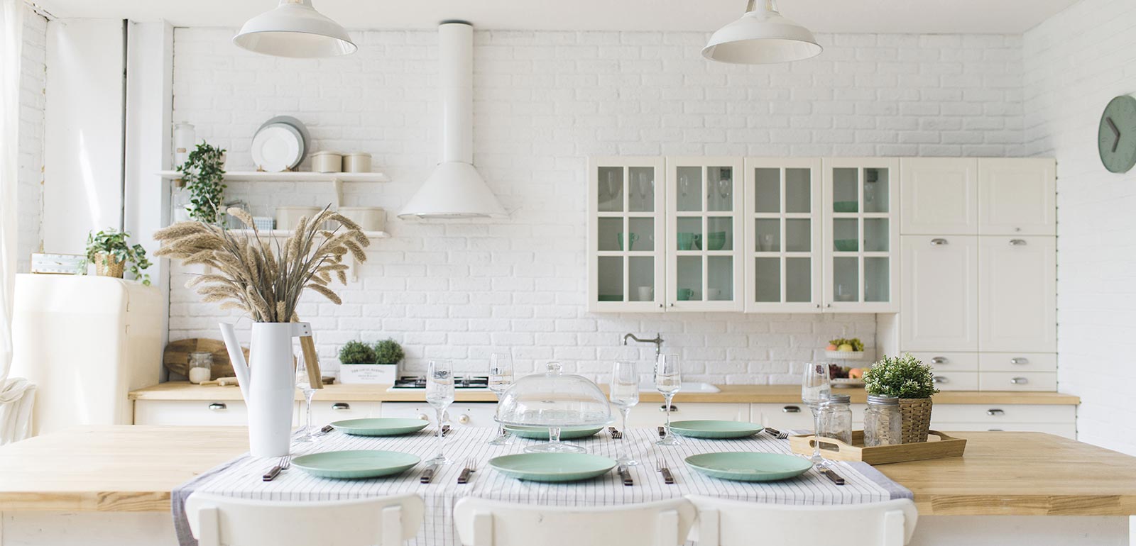 White-Bright-Kitchen